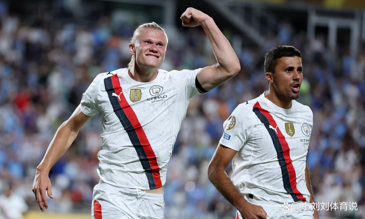 亚洲球队为胜利而顽强拼搏，决不放弃